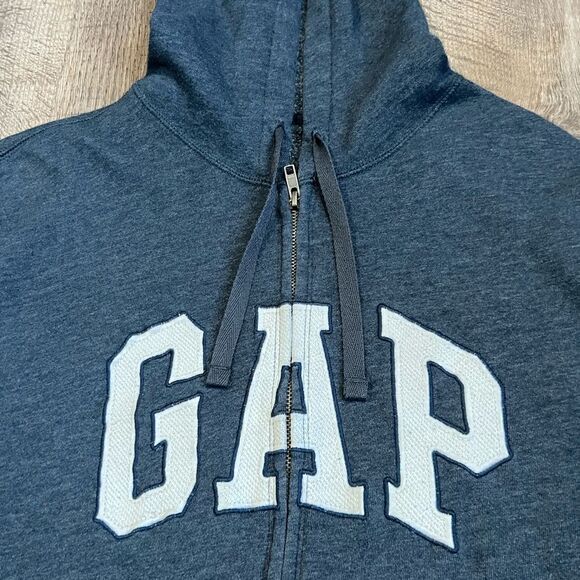 Vintage GAP Hoodie - Picture 3 of 7